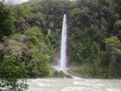 Cascada de Thunder Creek Falls